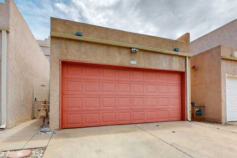 9708 Lagrima De Oro Road NE, Albuquerque, NM 87111