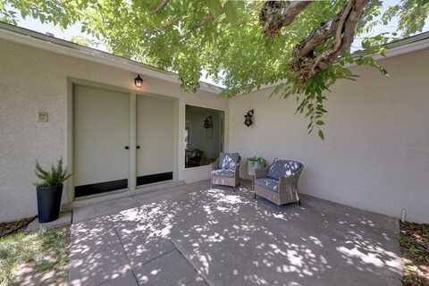 1733 Luthy Drive NE, Albuquerque, NM 87112