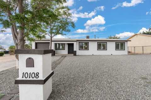 10108 JENARO Street SW, Albuquerque, NM 87121