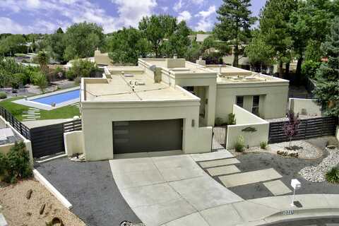 12221 PAPAYA Court NE, Albuquerque, NM 87111