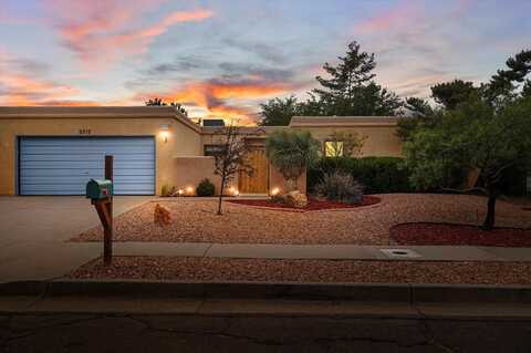 2717 LA CHARLES Drive NE, Albuquerque, NM 87112