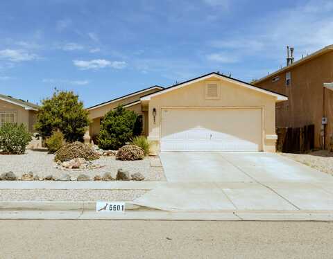 6601 EVESHAM Road NW, Albuquerque, NM 87120