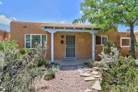 1725 RICHMOND Drive NE, Albuquerque, NM 87106