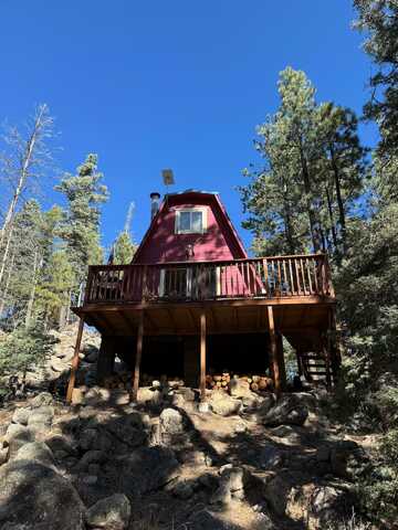 123 PINE Drive, Jemez Springs, NM 87025