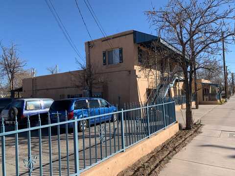 9656 4th Street NW, Albuquerque, NM 87114