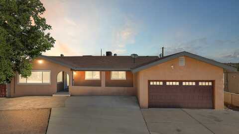 4509 Tottle Avenue NW, Albuquerque, NM 87114