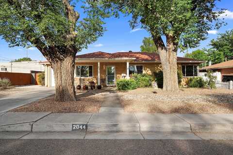 2044 WISCONSIN Street NE, Albuquerque, NM 87110