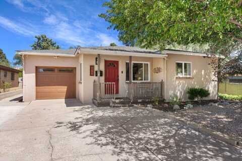 708 WASHINGTON Street NE, Albuquerque, NM 87110