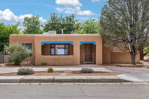341 FONTANA Place NE, Albuquerque, NM 87108
