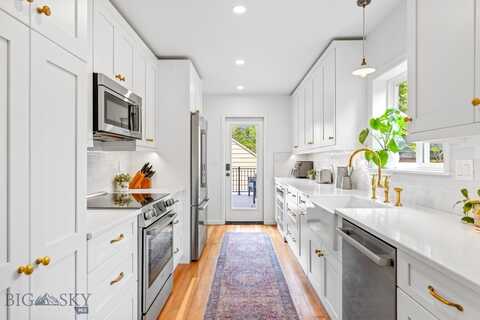 215 S 10th Street, Livingston, MT 59047