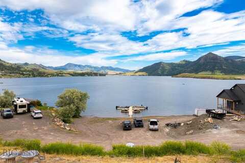 1350 Beartooth Road, Wolf Creek, MT 59648