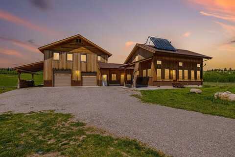 241 Aspen Loop Road, West Yellowstone, MT 59758