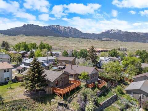 312 Water Street, Gardiner, MT 59030