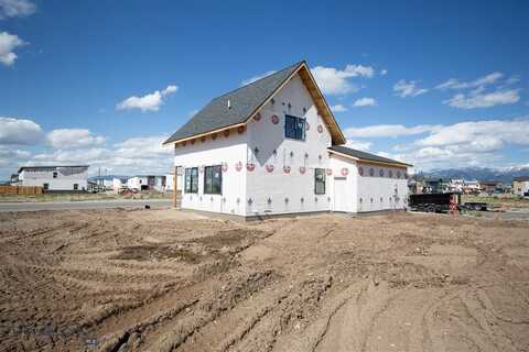 500 Spaniel Lane, Belgrade, MT 59714