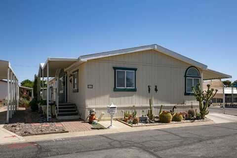 2550 E Avenue I, Lancaster, CA 93535