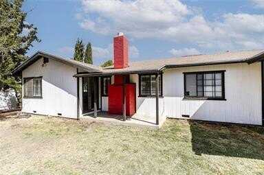 1222 W Kettering Street, Lancaster, CA 93534