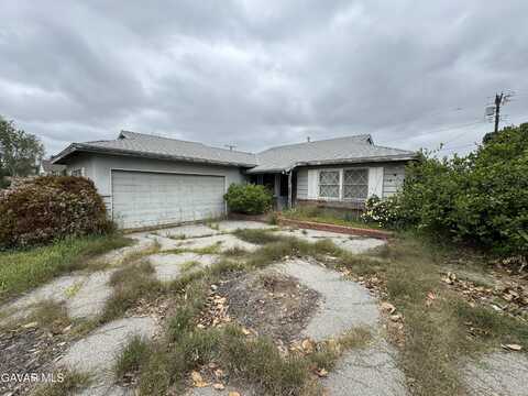 8015 Mcnulty Avenue, Winnetka, CA 91306