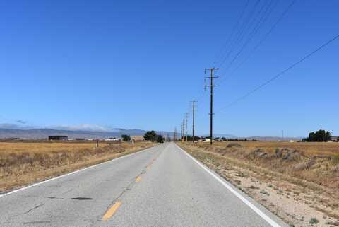6700 W Avenue H, Lancaster, CA 93536