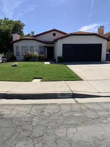 43938 Silver Bow Road, Lancaster, CA 93535