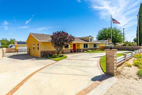 5215 Columbia Way, Quartz Hill, CA 93536