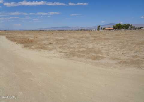 Cor. 77stw Ave. A6, Palmdale, CA 93590