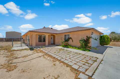 9824 Evelyn Avenue, California City, CA 93505