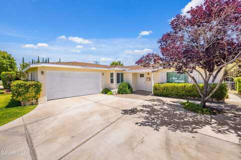 45038 W 17th Street, Lancaster, CA 93534