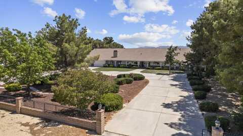 2556 W Avenue N 4, Palmdale, CA 93551