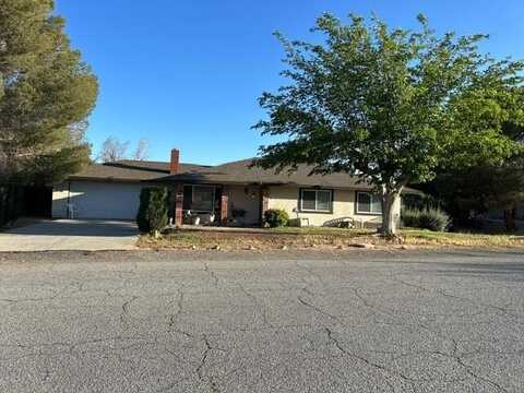 16466 Wells Fargo Avenue, Palmdale, CA 93591