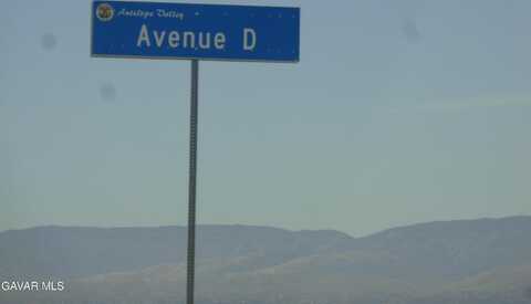 24 Stw Ave. C8, Palmdale, CA 93551