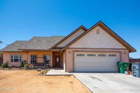 8801 Lupine Loop Drive, California City, CA 93505