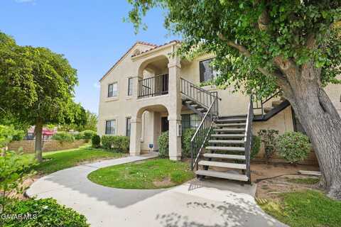 2554 Olive Drive, Palmdale, CA 93550
