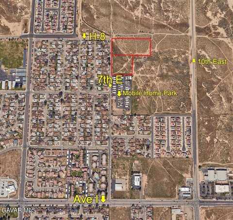 7th St East @ Ave H-8, Lancaster, CA 93535