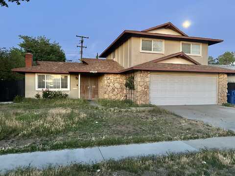 43834 Gadsden Avenue, Lancaster, CA 93534