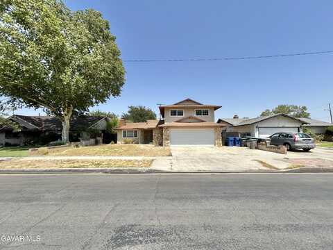 43834 Gadsden Avenue, Lancaster, CA 93534