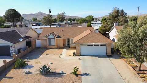 2061 Matthew Avenue, Rosamond, CA 93560