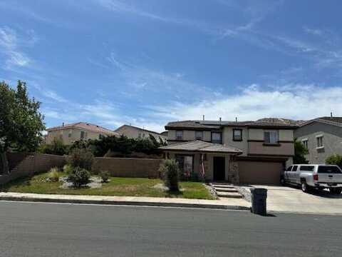 2322 Carolyn Drive, Palmdale, CA 93551