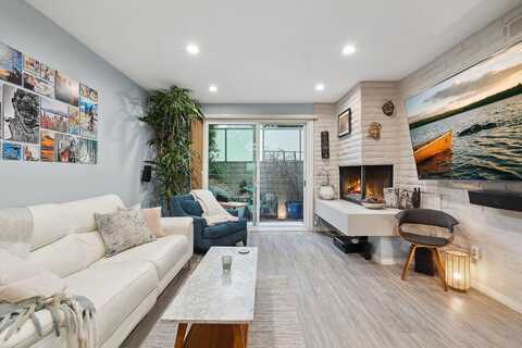 11625 Texas Avenue, Los Angeles, CA 90025