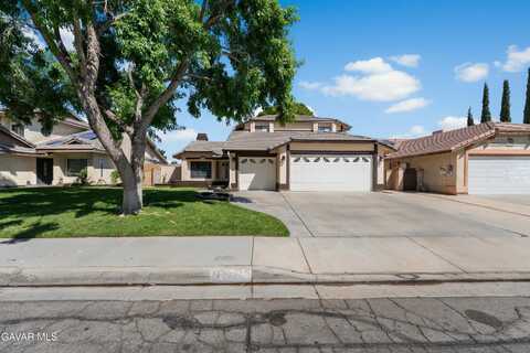 42825 Lemonwood Drive, Lancaster, CA 93536