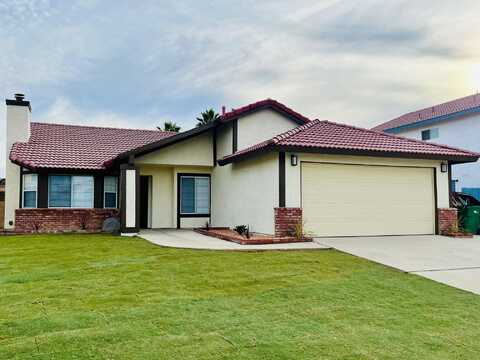 1532 Michelle Avenue, Lancaster, CA 93535