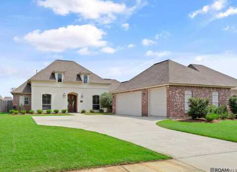 7323 Bessie Dr, Denham Springs, LA 70706