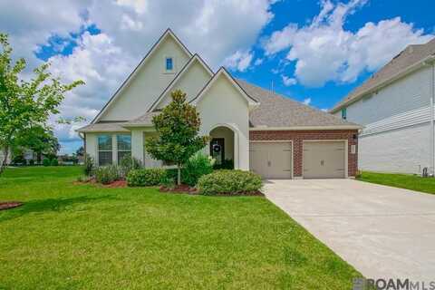 58910 April Ln, Plaquemine, LA 70764