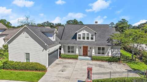 9349 Pieta Ln, Baton Rouge, LA 70809
