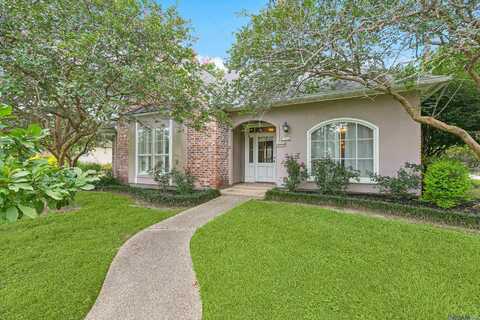 3946 White Oak Trace Dr, Baton Rouge, LA 70817