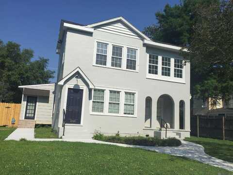 1330 Camellia Ave, Baton Rouge, LA 70806