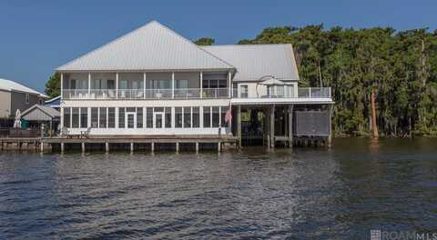 336 Bayou Tranquille Rd, Pierre Part, LA 70339