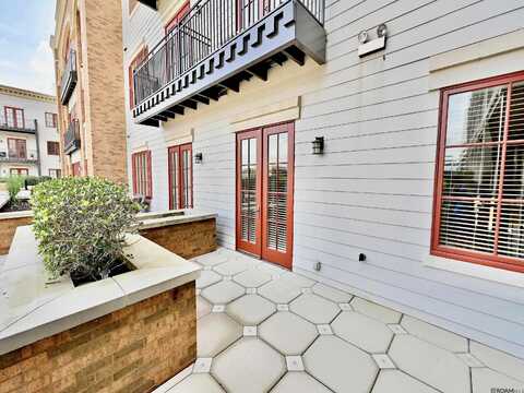 7707 Bluebonnet Blvd, Baton Rouge, LA 70810