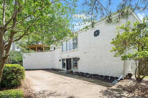 8346 Barnett Dr, Baton Rouge, LA 70809
