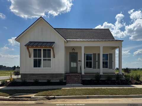 14332 Farris Dr, Baton Rouge, LA 70817