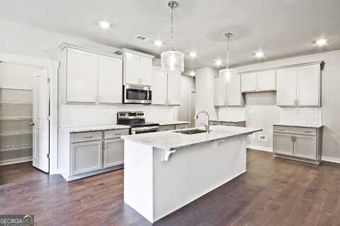 4063 Links, Jefferson, GA 30549
